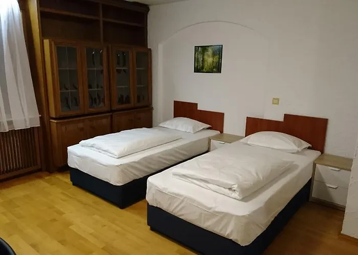 Danhof Zimmervermietung 2*