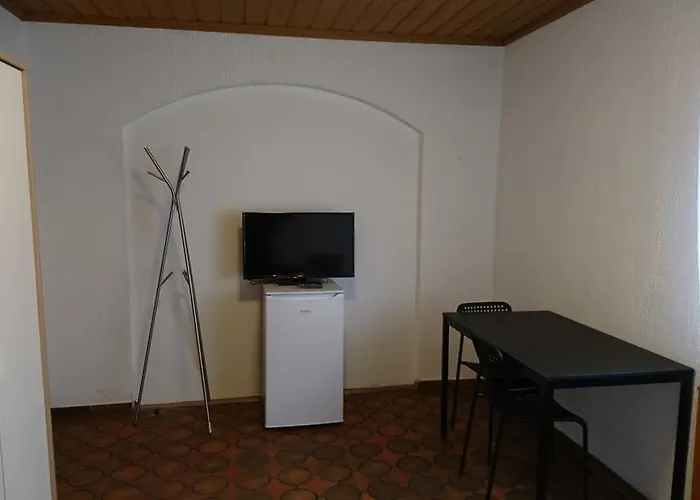 Danhof Zimmervermietung 2* Schifferstadt