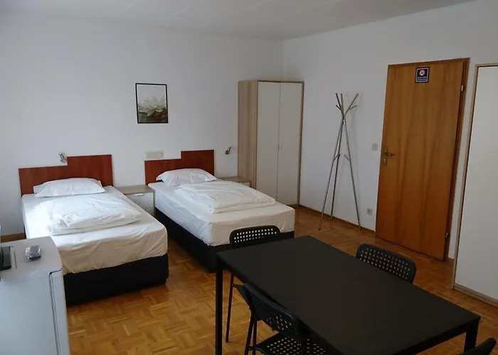 Danhof Zimmervermietung Gasthof