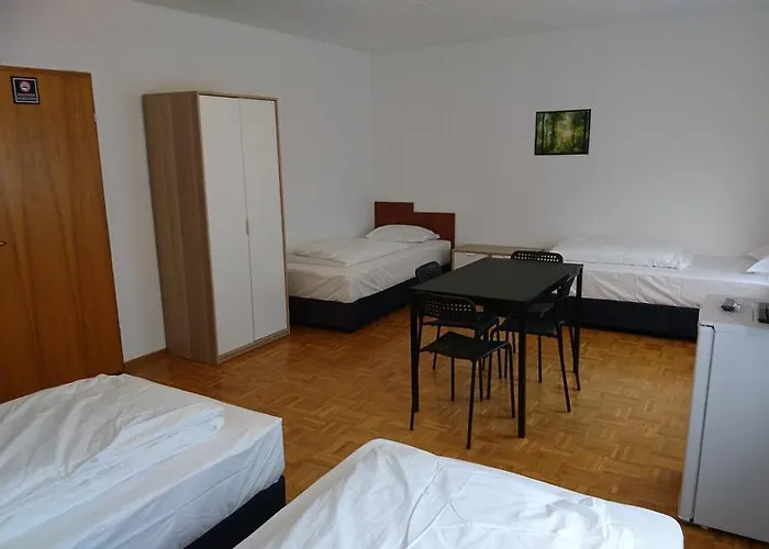 Danhof Zimmervermietung 2*